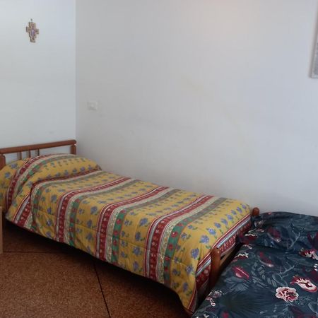 Appartamento Rosy House Genova Esterno foto